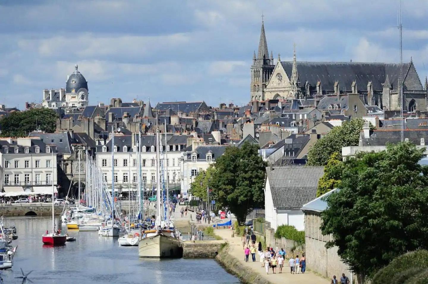 Tassigny - Charmant Appartement/ Terrasse - Port Vannes Extérieur photo